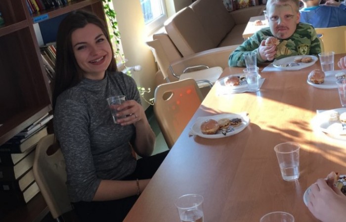 E8245E5C-1AC6-4E5D-A490-51BB9C250EAC