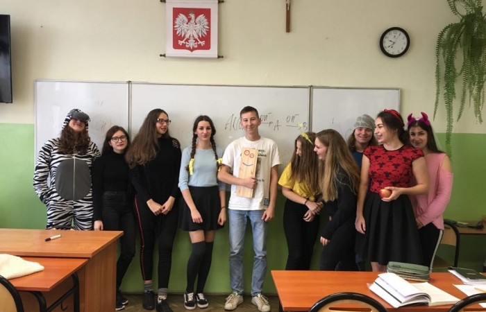 48059039_328946751030183_1040445296196190208_n