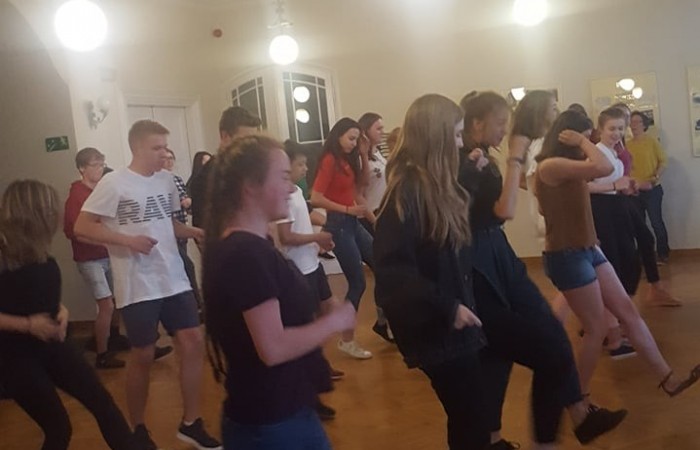 62311102_394425694505990_6009819695727771648_n