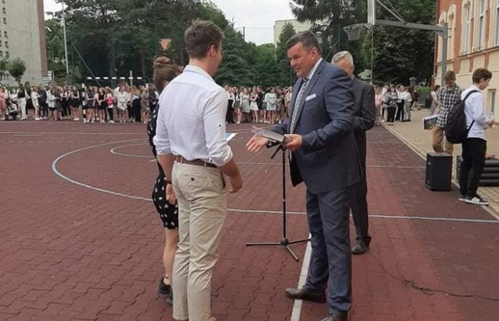 203966232_2008701245947958_1747835475148606145_n