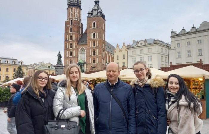 dominanta-krakow-2021-1