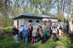 Sprzątanie rzeszowskiego żydowskiego cmentarza